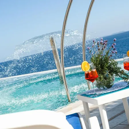 Sofia Zavalatica Villa