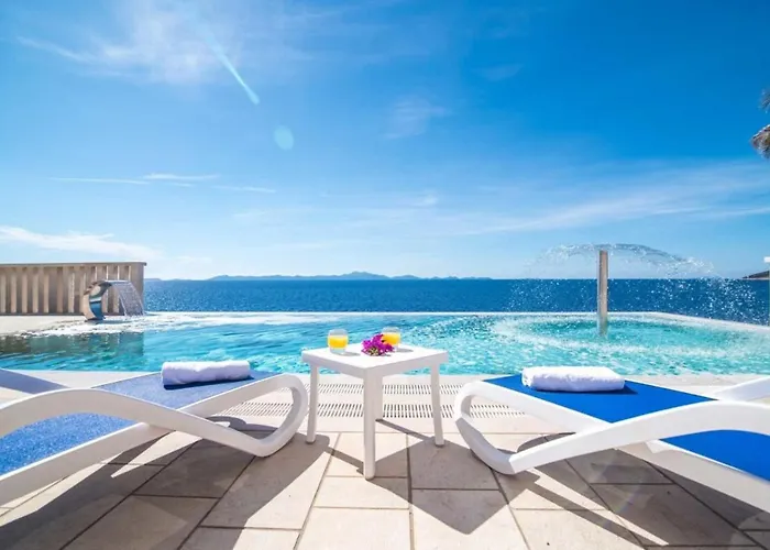 Sofia Zavalatica Cara